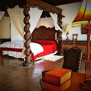 La Casa De Suenos Antigua
