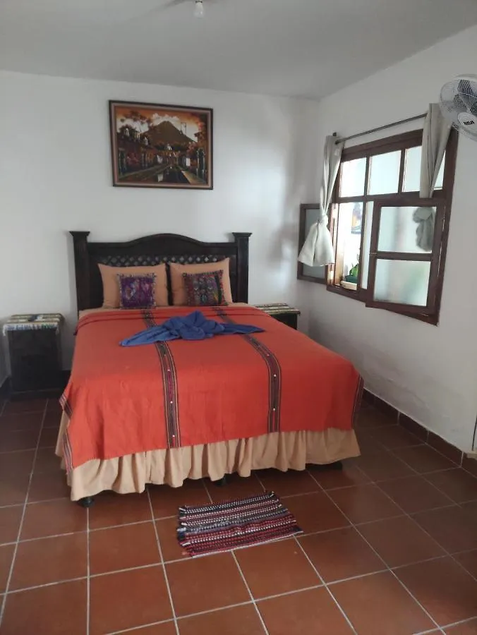 Francisco'S Rest House Hotel Antigua Γουατεμάλα